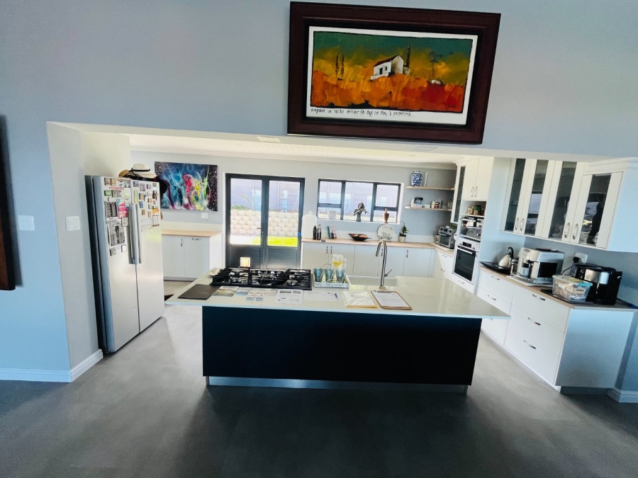 4 Bedroom Property for Sale in Tergniet Western Cape